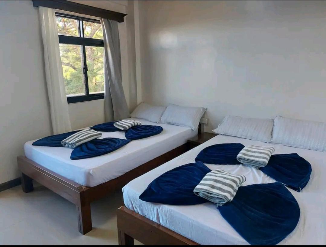 דירות באגויו Haven Haus With Mountain View מראה חיצוני תמונה