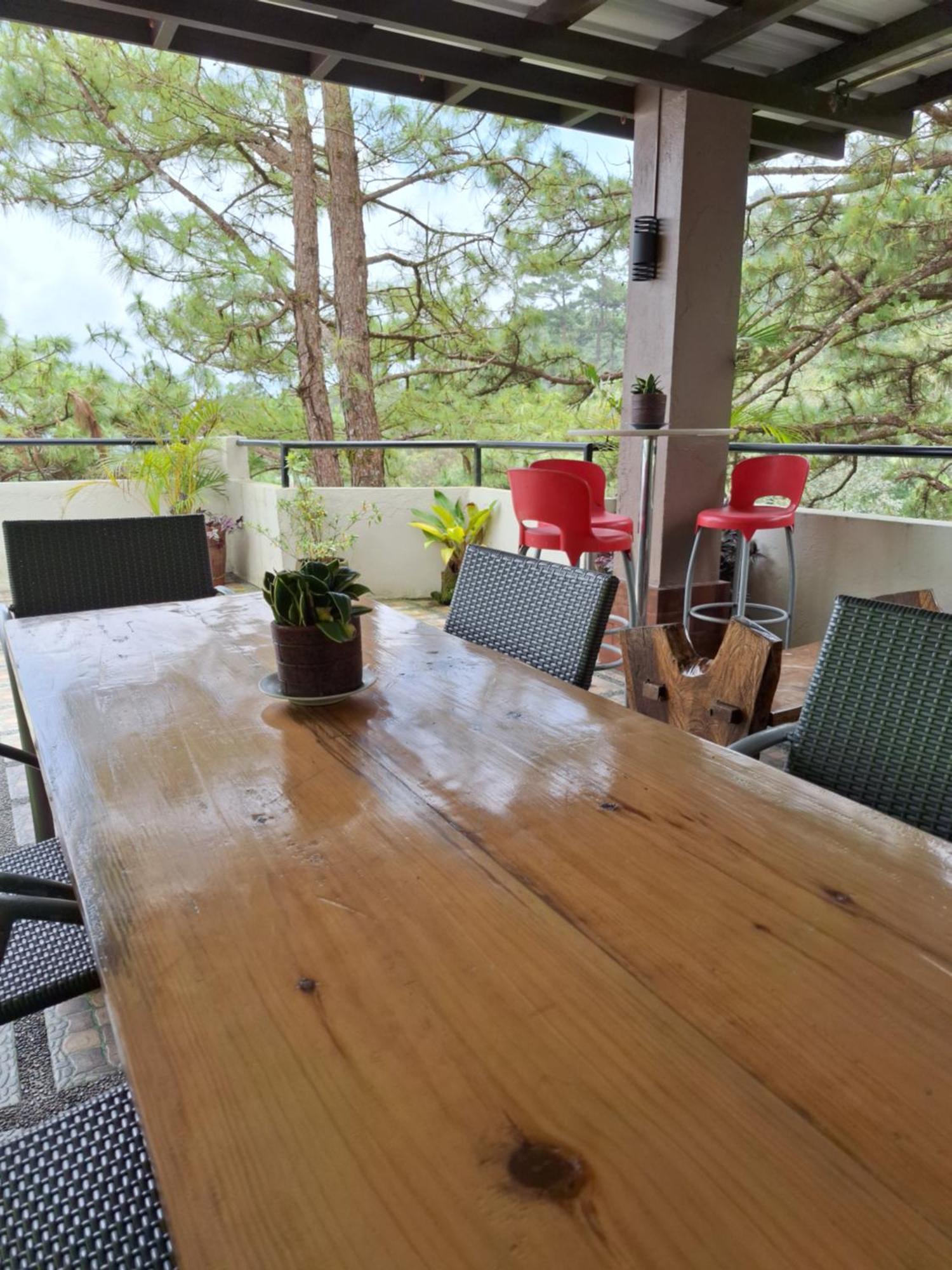 דירות באגויו Haven Haus With Mountain View מראה חיצוני תמונה
